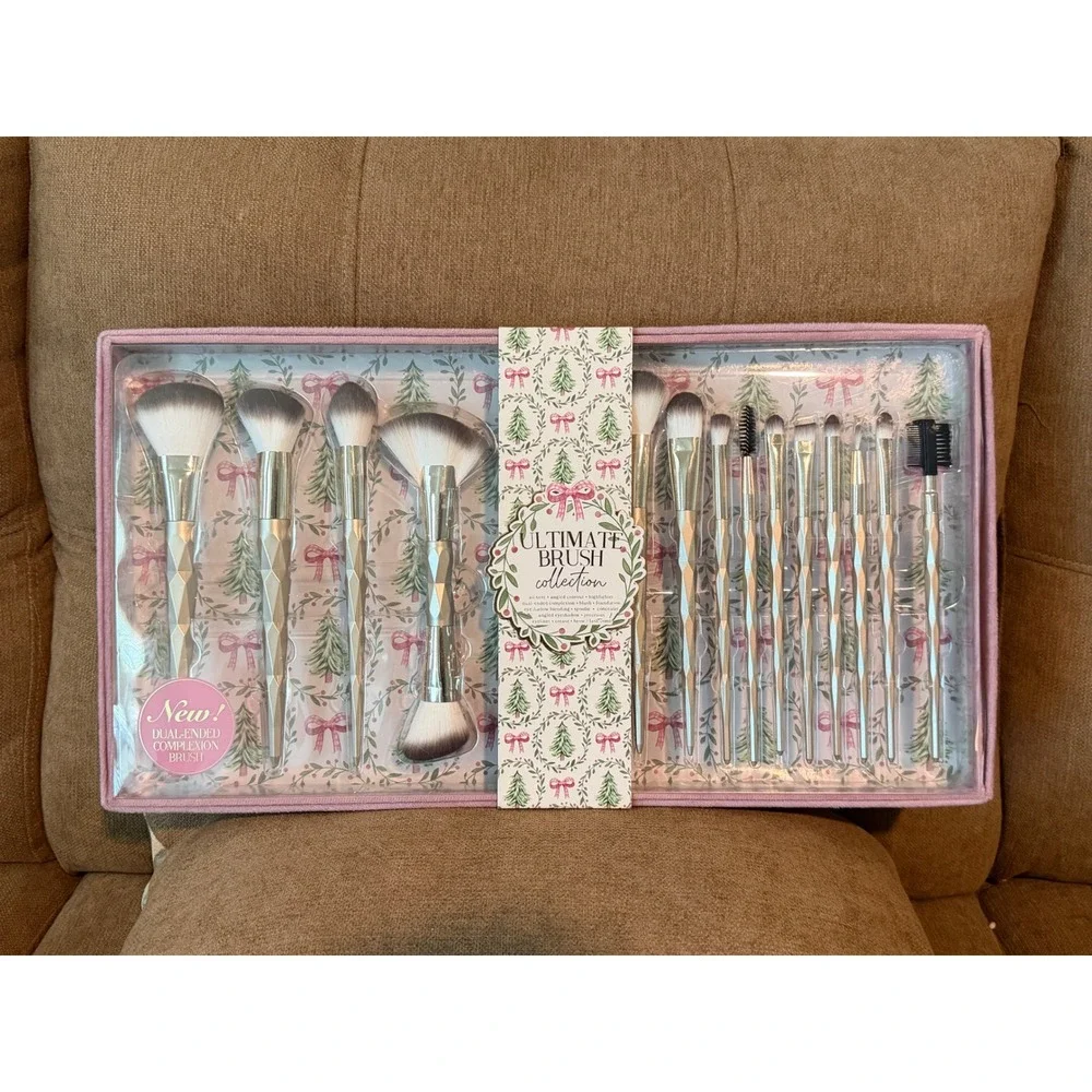 Ultimate Brush Collection 14 Piece Makeup Set Gold Faceted Handles Holiday Box